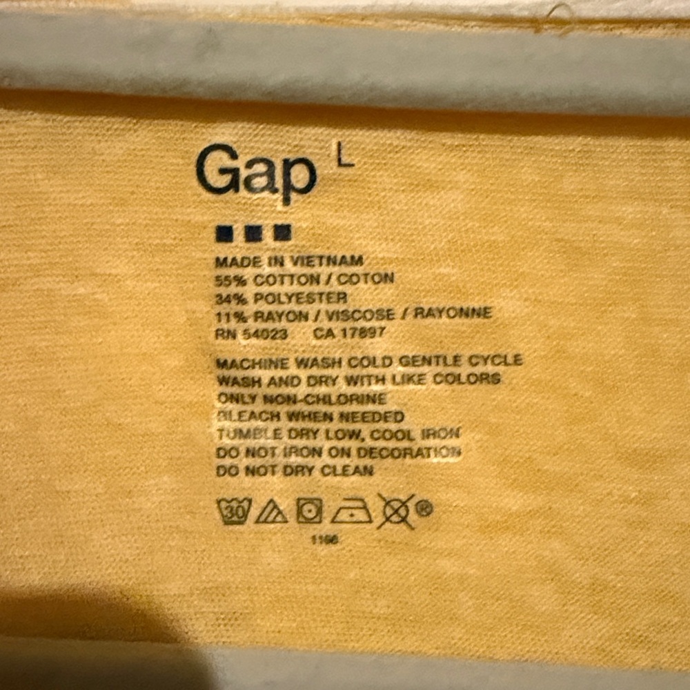 GAP Women's Butter-Yellow Lightweight Zip-Up Hoodie - Picture 2 of 6